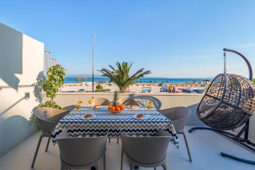 Beachfront Apartment Split Exterior photo